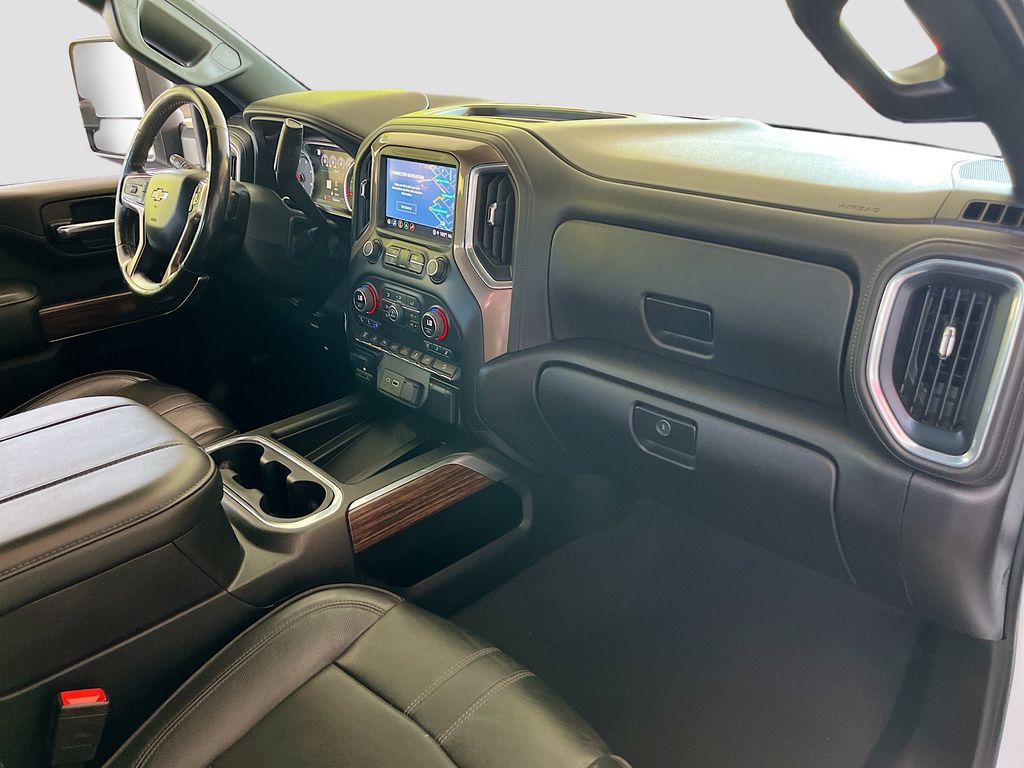 Used 2023 White Chevrolet High Country image 31