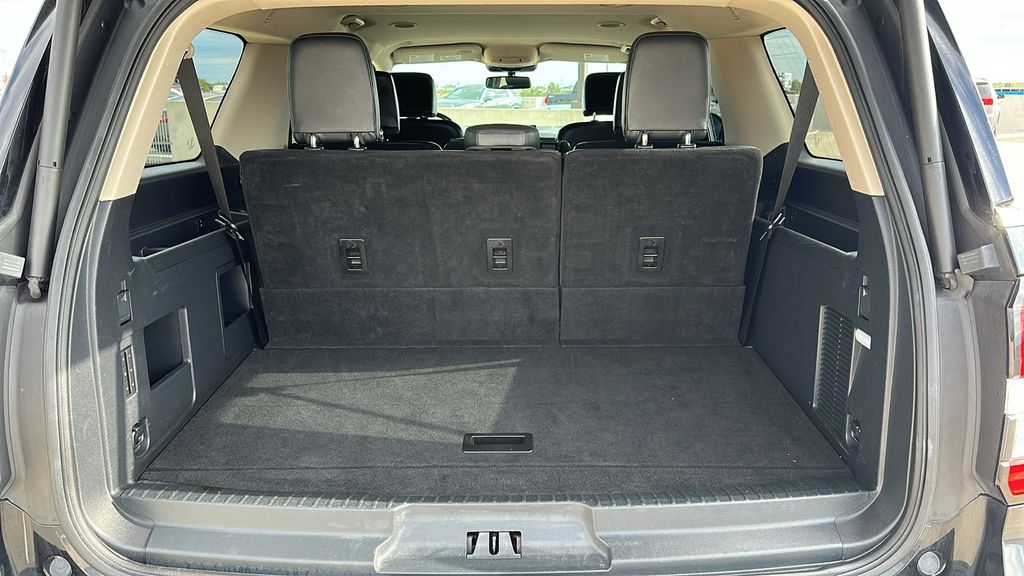 2023 Ford Expedition Max XLT Black at River Oaks CDJR