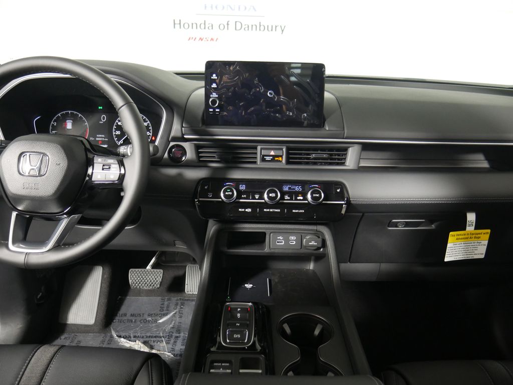 Thumbnail: 2025 Honda Pilot - 16