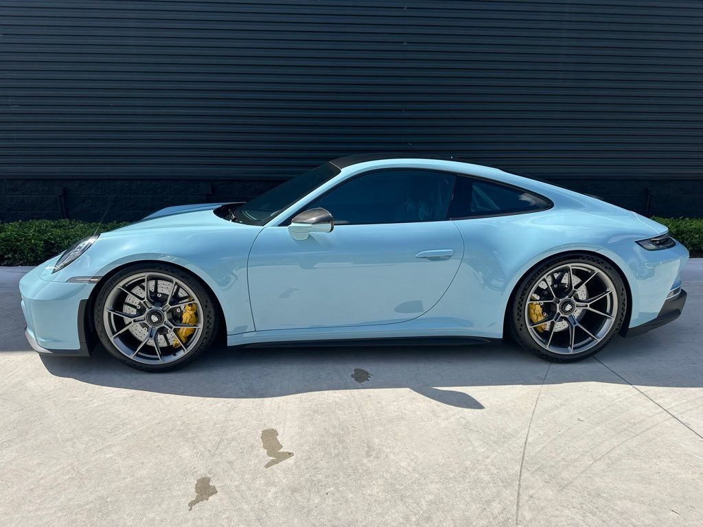 Thumbnail: 2022 Porsche 911 - 2