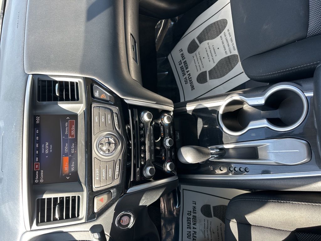 2020 Magnetic Black Pearl Nissan Pathfinder SV FWD SUV