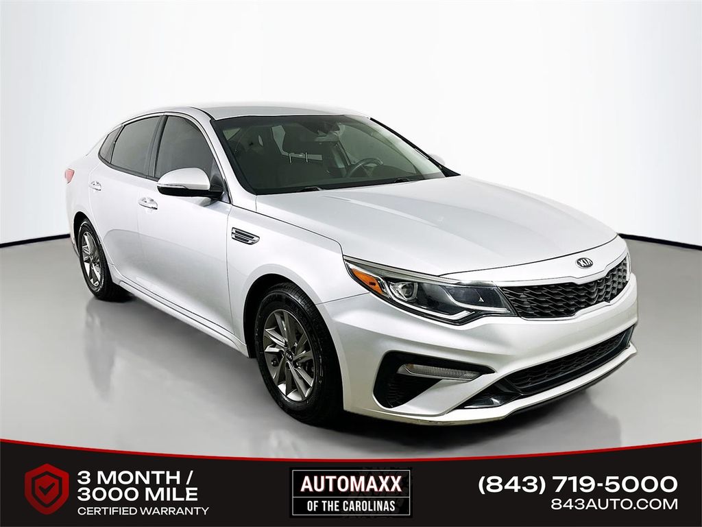 Sparkling Silver 2019 Kia Optima LX FWD Sedan Front-Wheel Drive 6-Speed Automatic