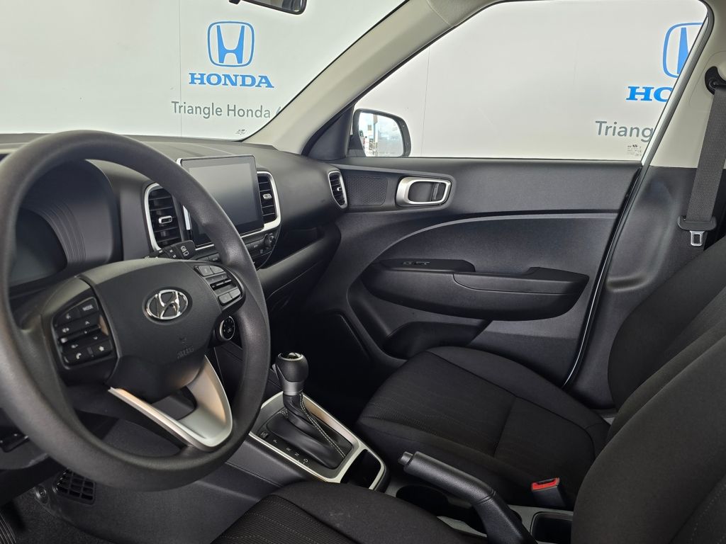 Thumbnail: 2025 Hyundai Venue - 11