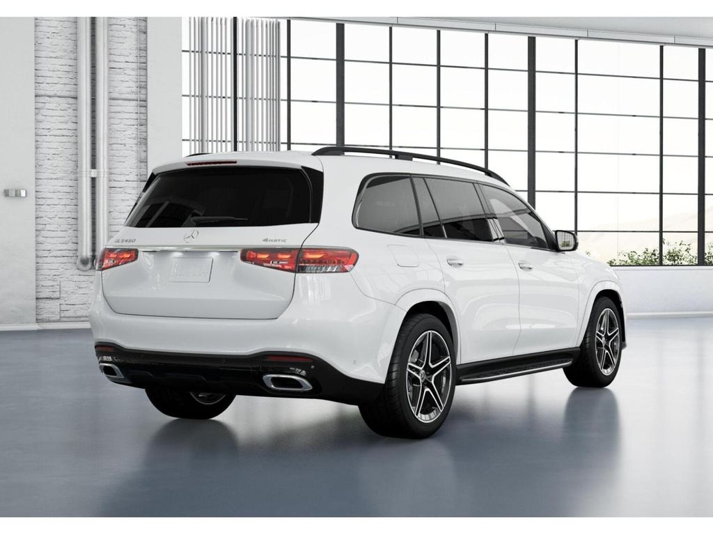 2025 Mercedes-Benz GLS 450 4MATIC 22
