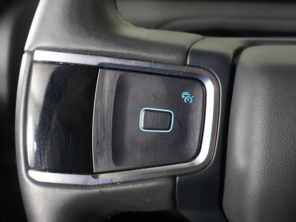 Used 2025 Silver Ford Active image 41