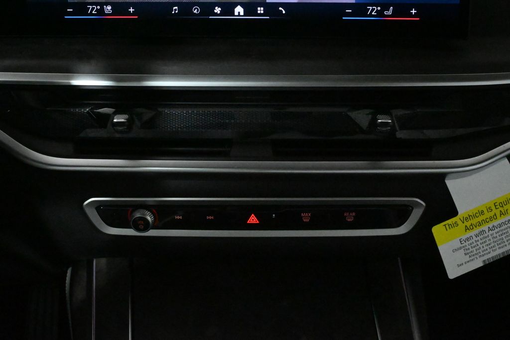 Thumbnail: 2026 BMW X7 - 24