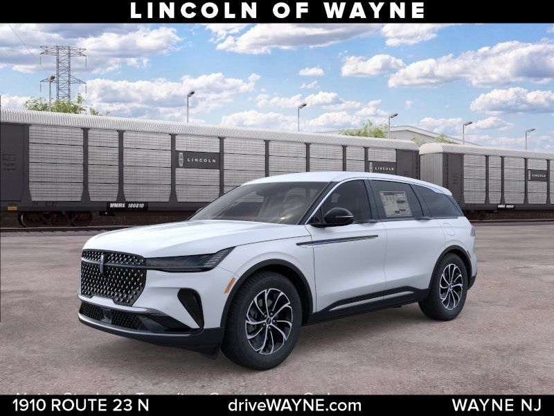 White Platinum Clearcoat Metallic 2026 Lincoln Nautilus SUV / Crossover All-Wheel Drive Continuously Variable Transmission