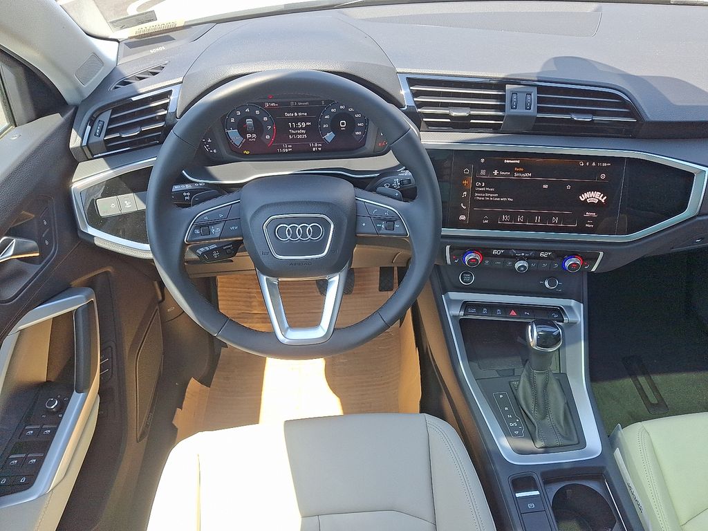 2025 Audi Q3  8