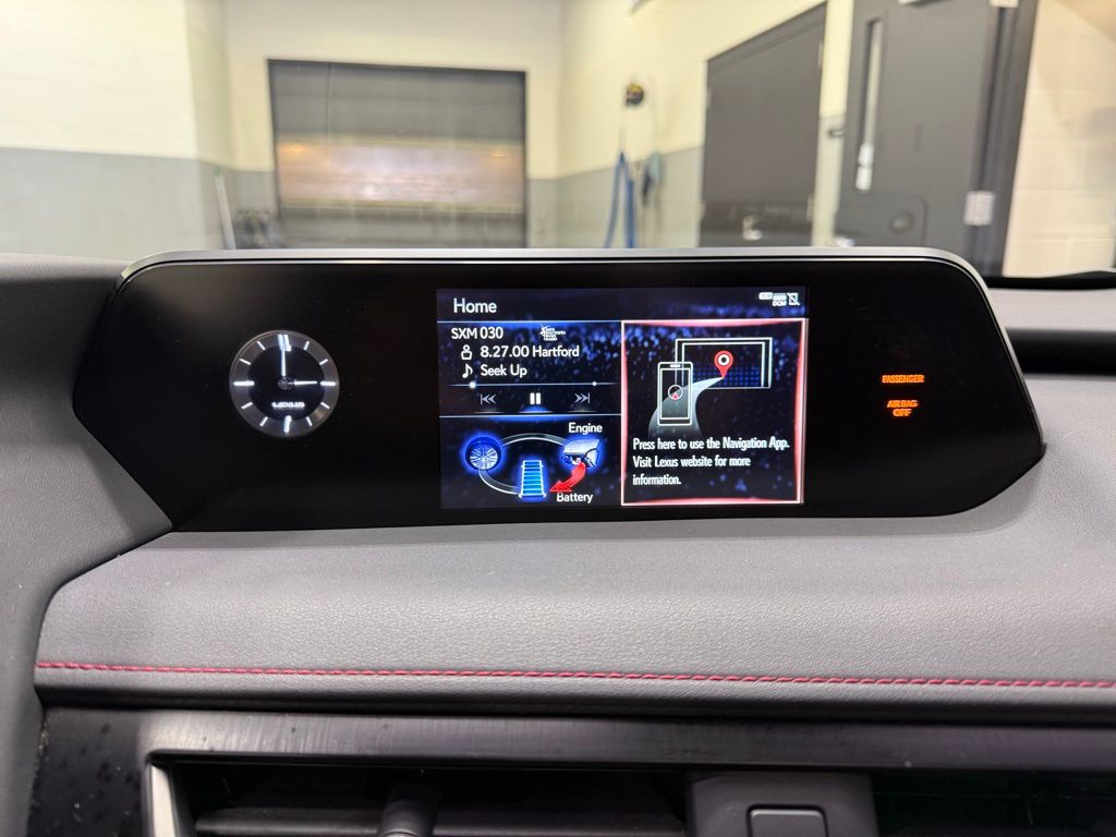 2021 Lexus UX 250h 17