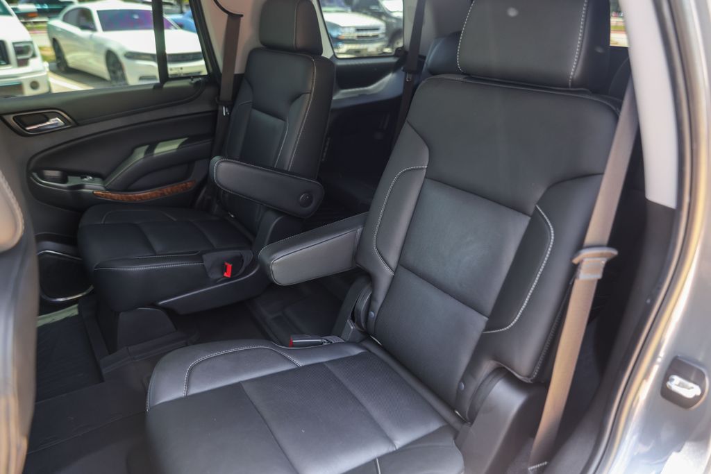 Used 2019 Gray Chevrolet Premier image 27