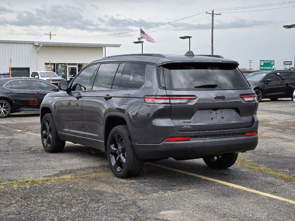 2023 Jeep Grand Cherokee L Altitude 4