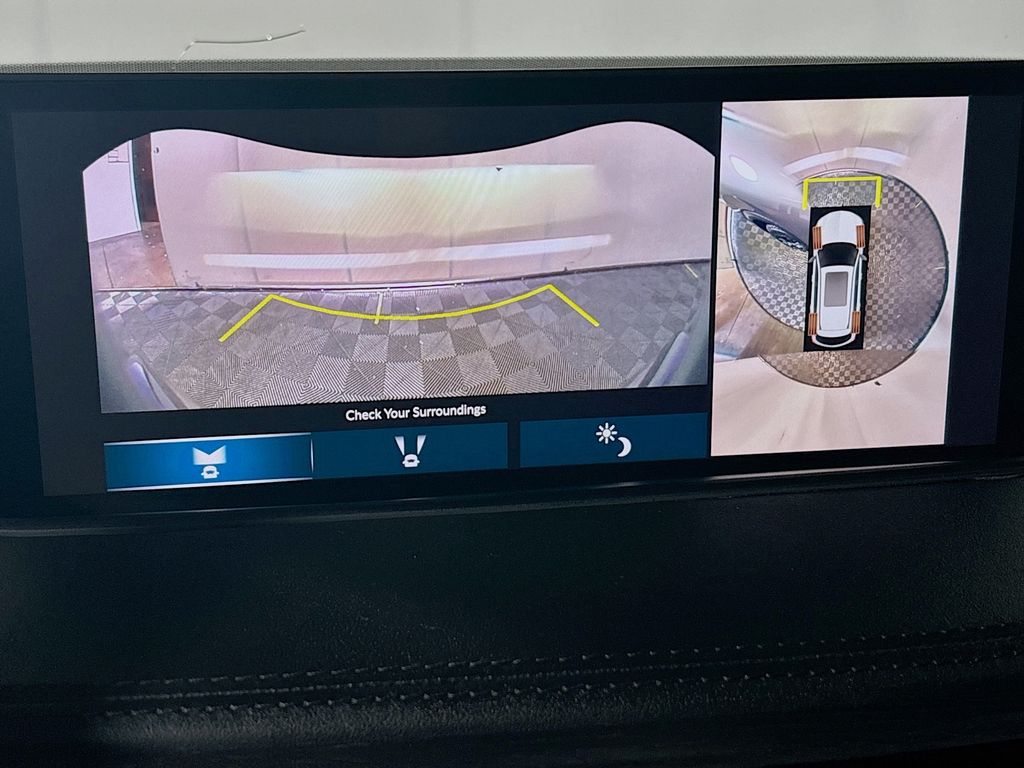 2022 Acura MDX Advance