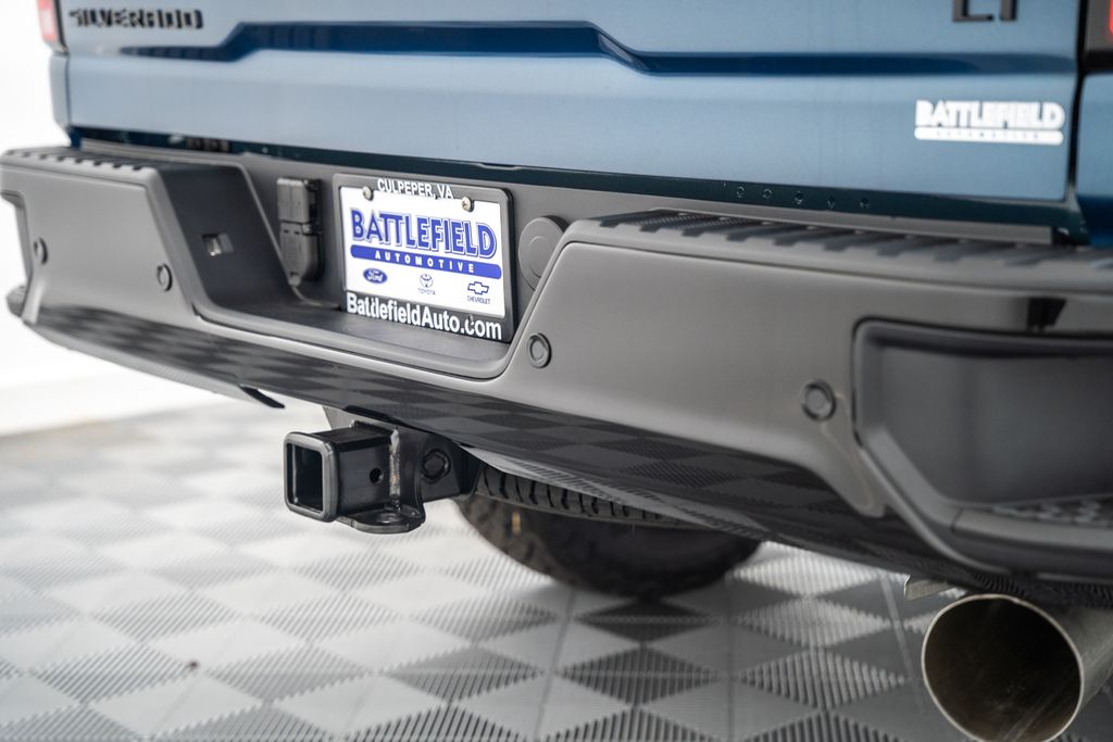 ChevroletSilverado 2500HD9