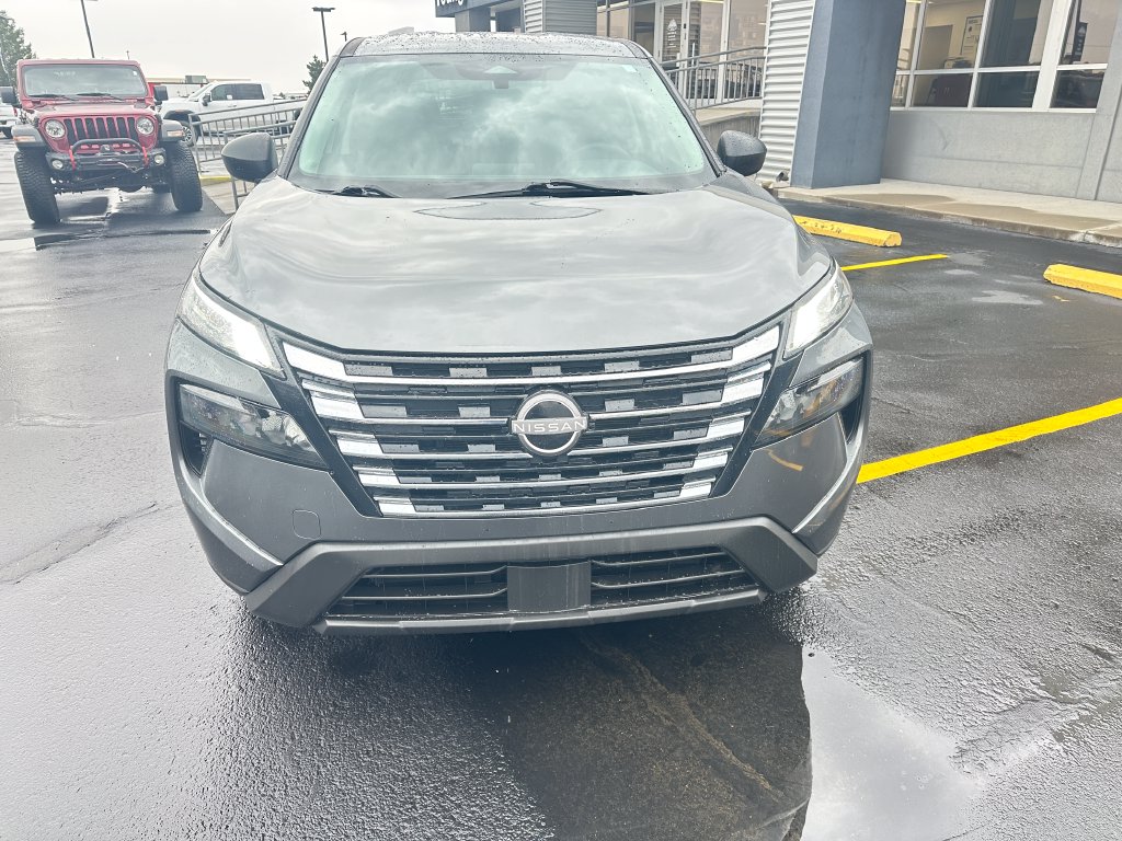 Used 2024 Nissan Rogue SUV