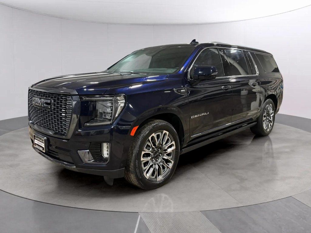 Used 2023 Blue GMC Denali Ultimate image 7