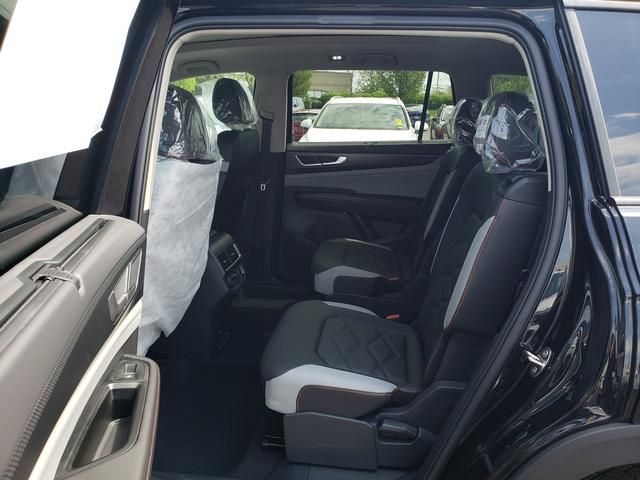 new 2026 Volkswagen Atlas car, priced at $51,118