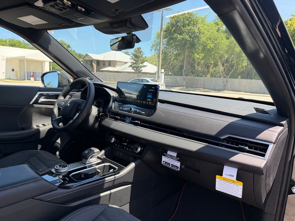 New 2026 Mitsubishi Outlander SUV