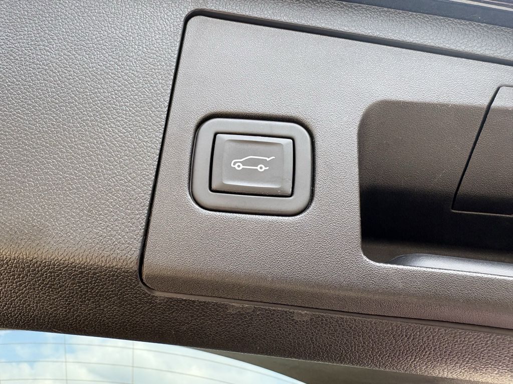 Used 2024 Stellar Black Metallic Cadillac Luxury image 23