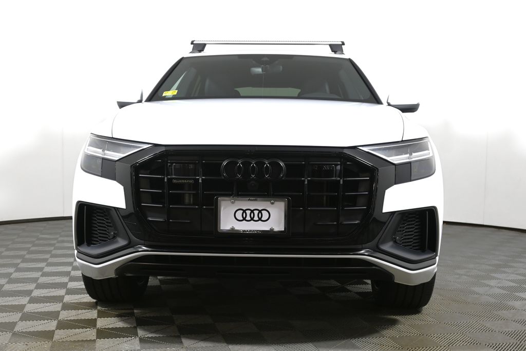 Thumbnail: 2022 Audi Q8 - 10