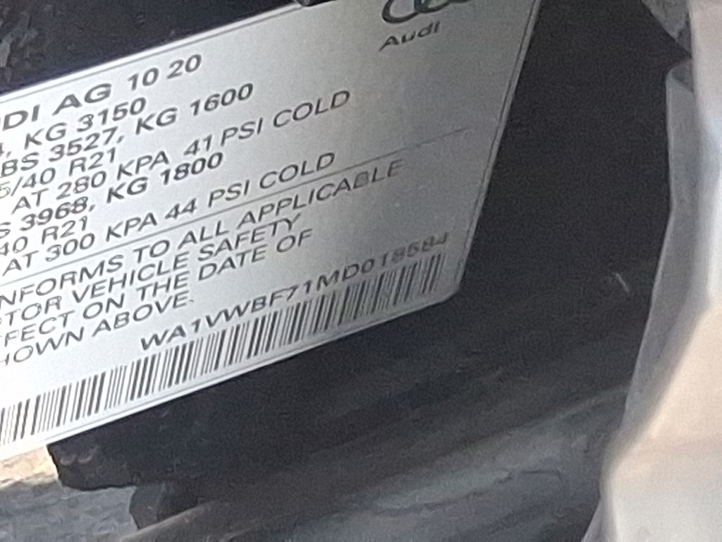 Thumbnail: 2021 Audi SQ7 - 28