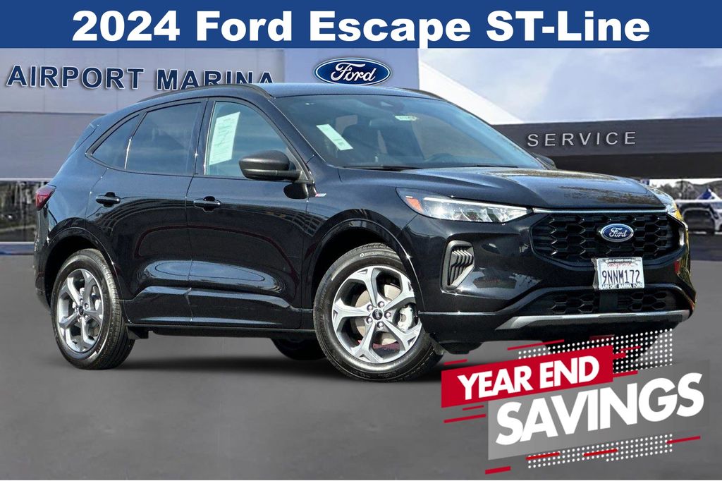 2024 Ford Escape ST-Line 2