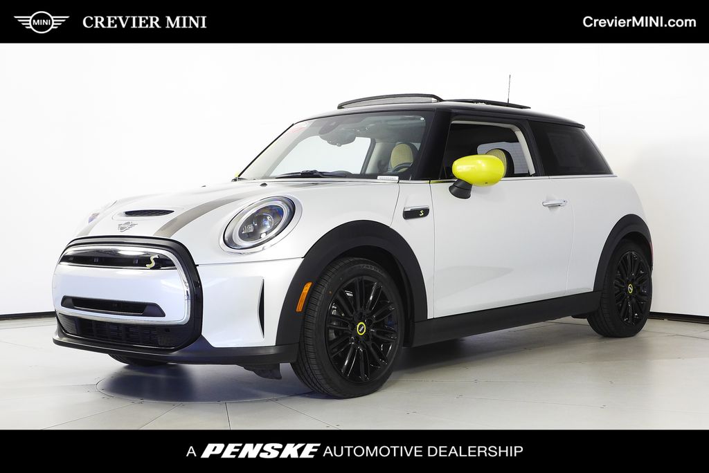 2022 MINI Cooper SE -
                  Santa Ana, CA