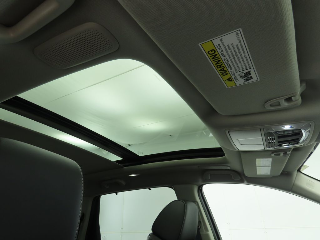 Thumbnail: 2026 Acura MDX - 20