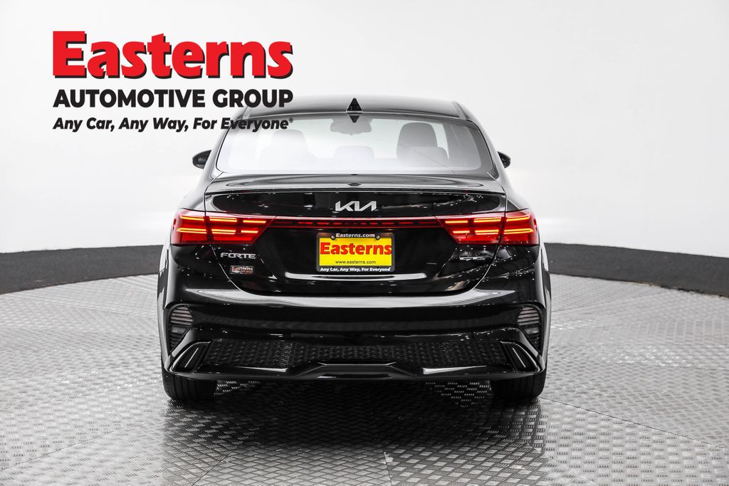 Used 2022 Black Kia GT-Line image 6