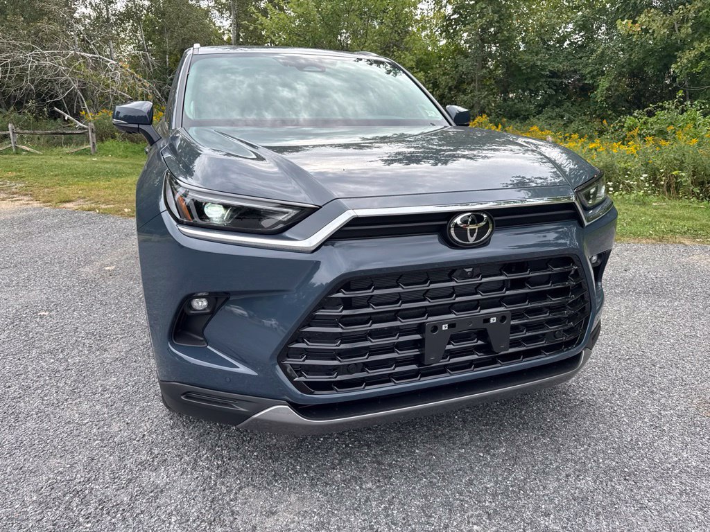 New 2026 Toyota Grand Highlander SUV