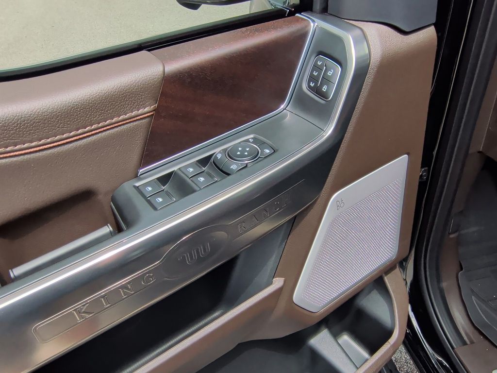 2026 Ford F-150 King Ranch - 11