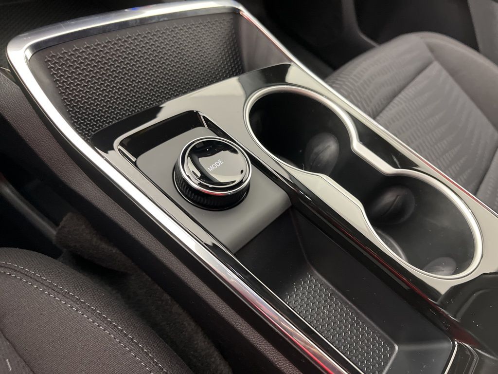 Thumbnail: 2026 Chevrolet Equinox - 31