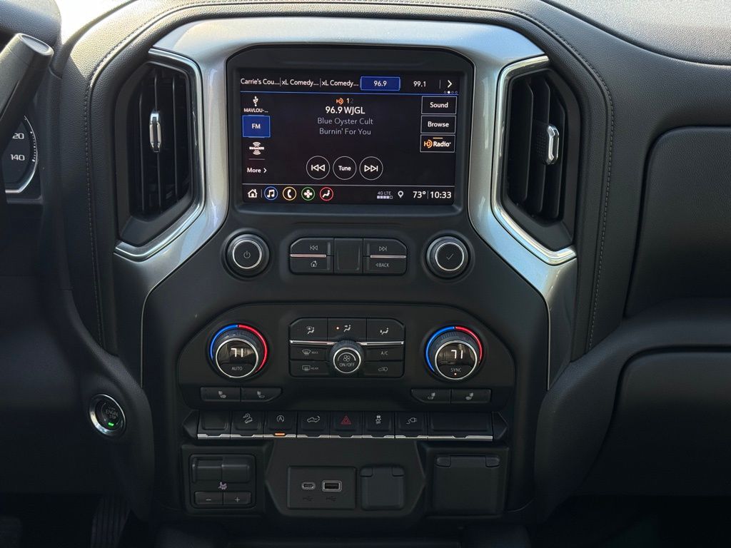 2019 Chevrolet Silverado 1500 RST 20