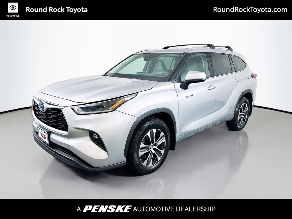 Thumbnail: 2021 Toyota Highlander - 1