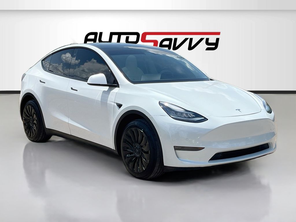 2020 Tesla Model Y Long Range White at Bravo Nissan