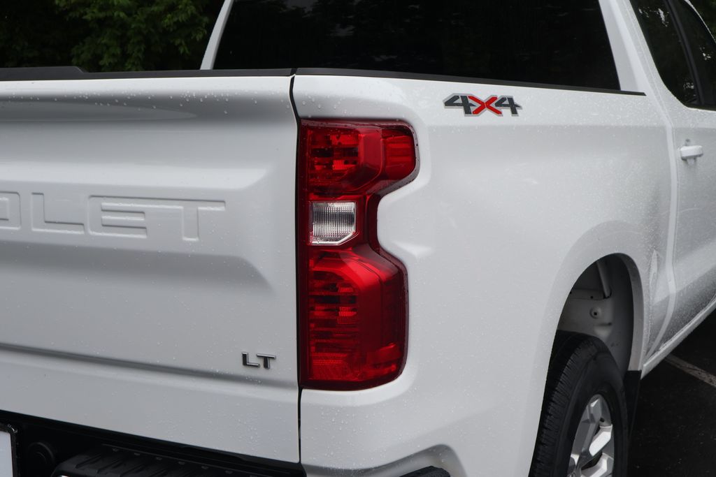 2023 Chevrolet Silverado 1500 LT 7