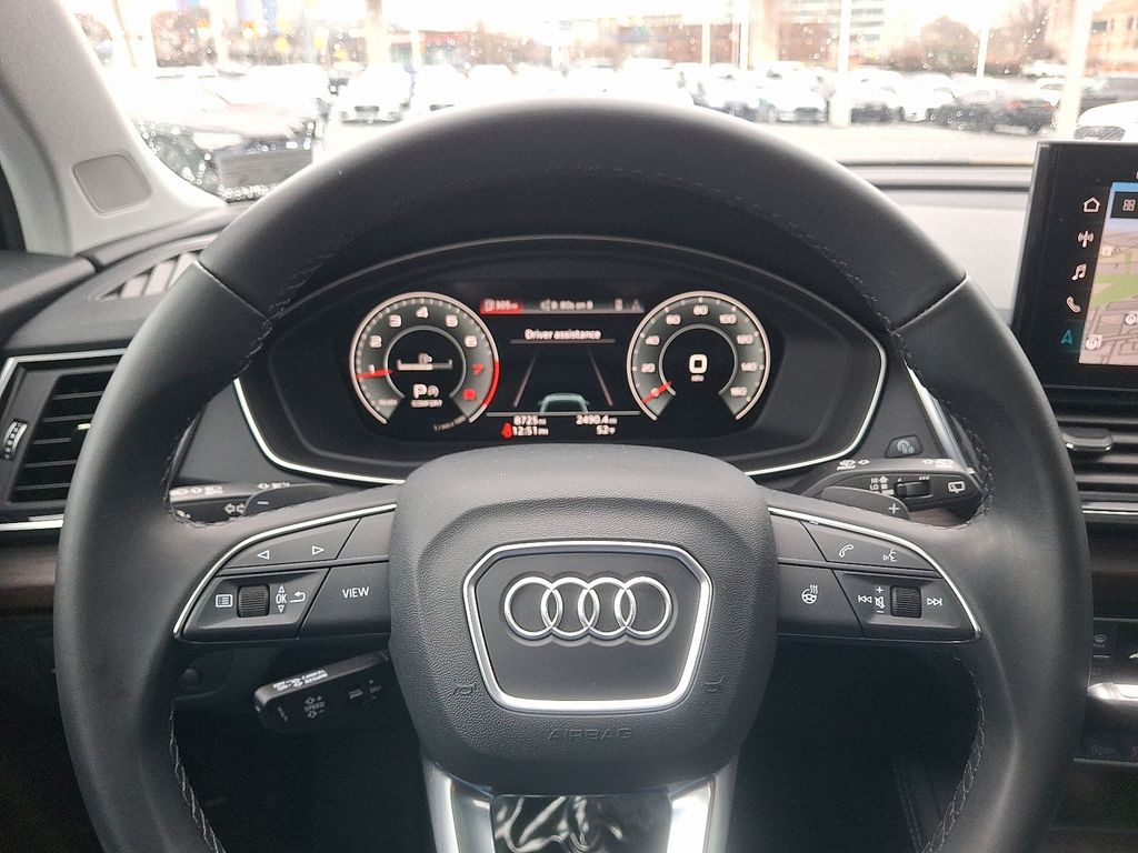 Thumbnail: 2023 Audi Q5 - 19