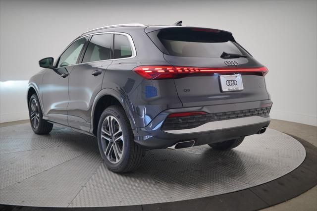 Thumbnail: 2025 Audi Q5 - 3
