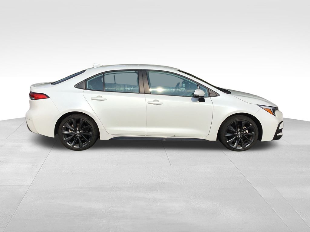 Thumbnail: 2024 Toyota Corolla - 6