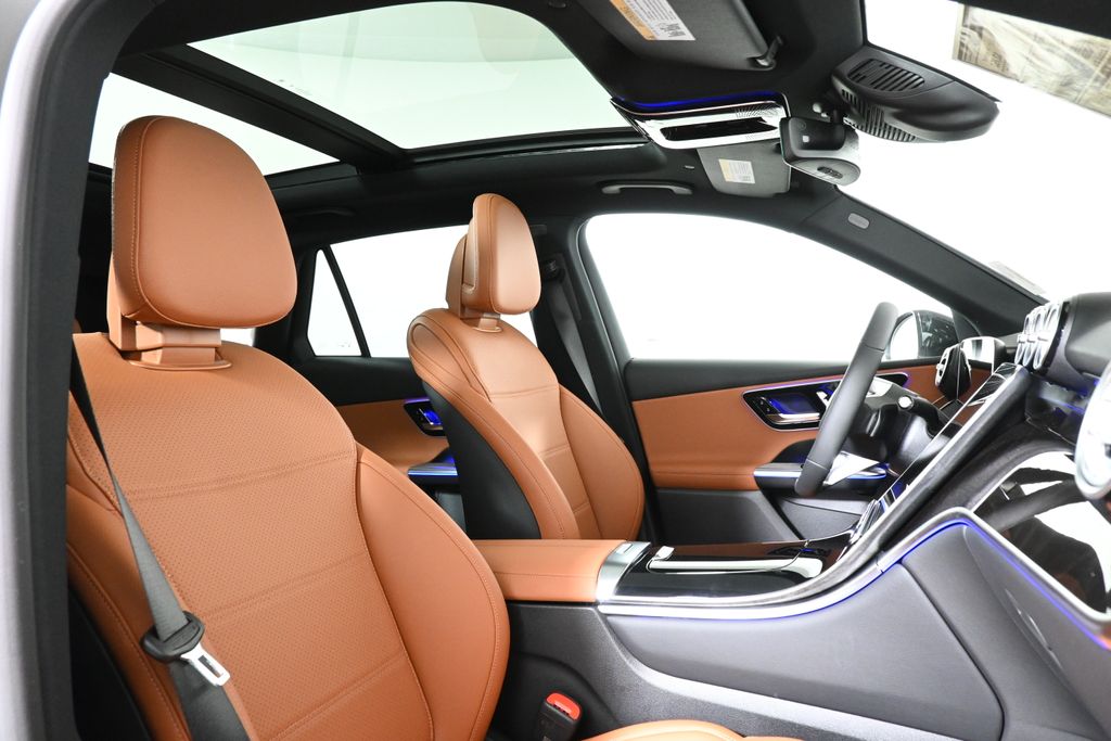 2025 Mercedes-Benz GLC 300 19