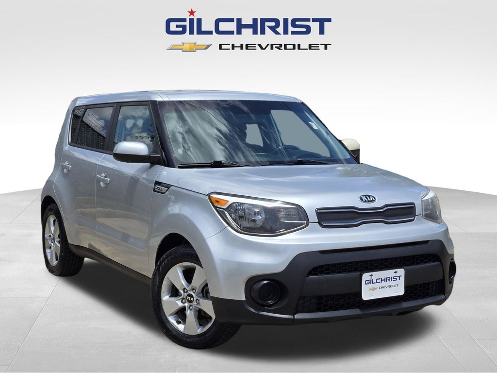 Bright Silver 2017 Kia Soul Wagon Front-Wheel Drive 6-Speed Automatic