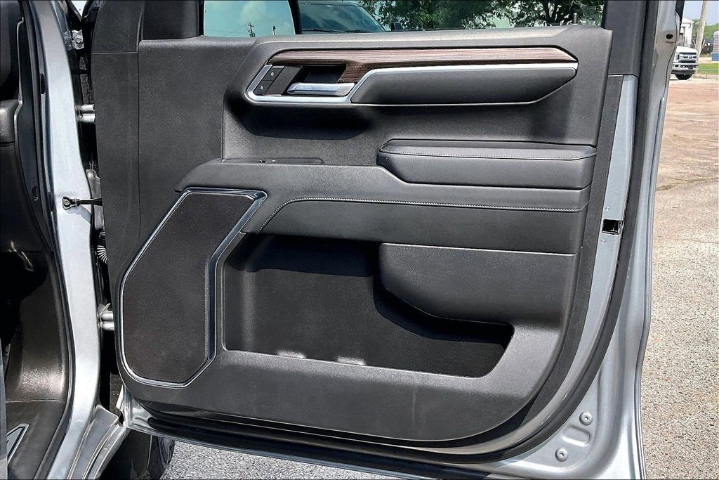 Used 2023 Chevrolet Silverado 1500 RST 4D Crew Cab