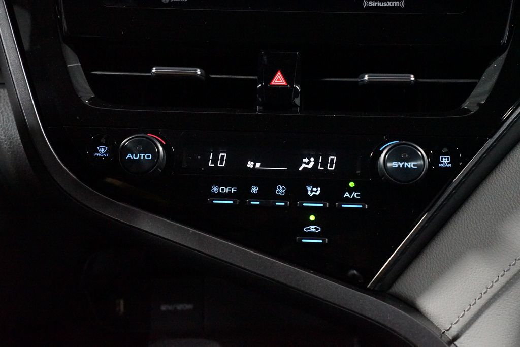 Thumbnail: 2024 Toyota Camry - 19