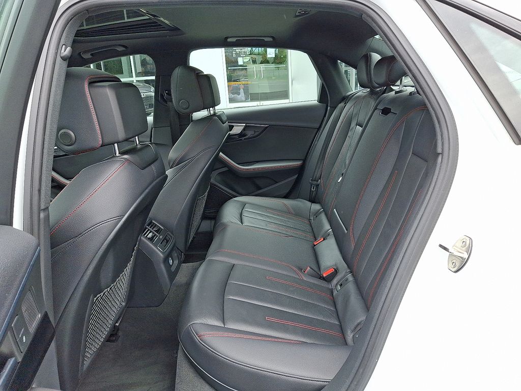 2018 Audi A4 Premium Plus 10