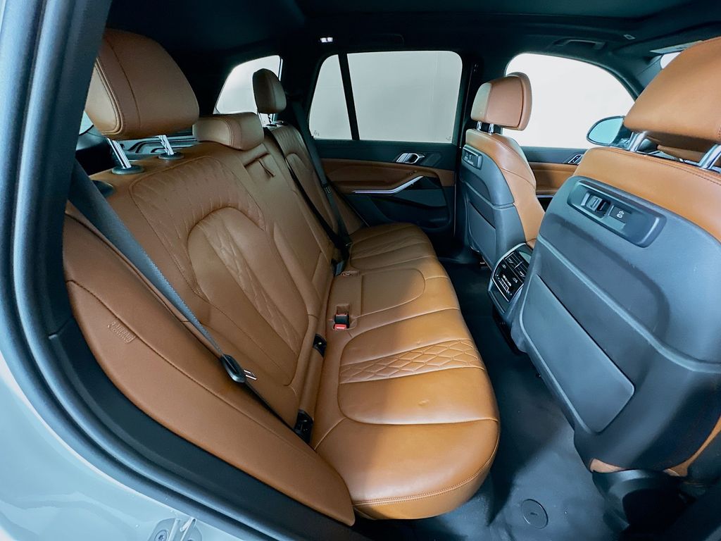 Thumbnail: 2023 BMW X5 - 28