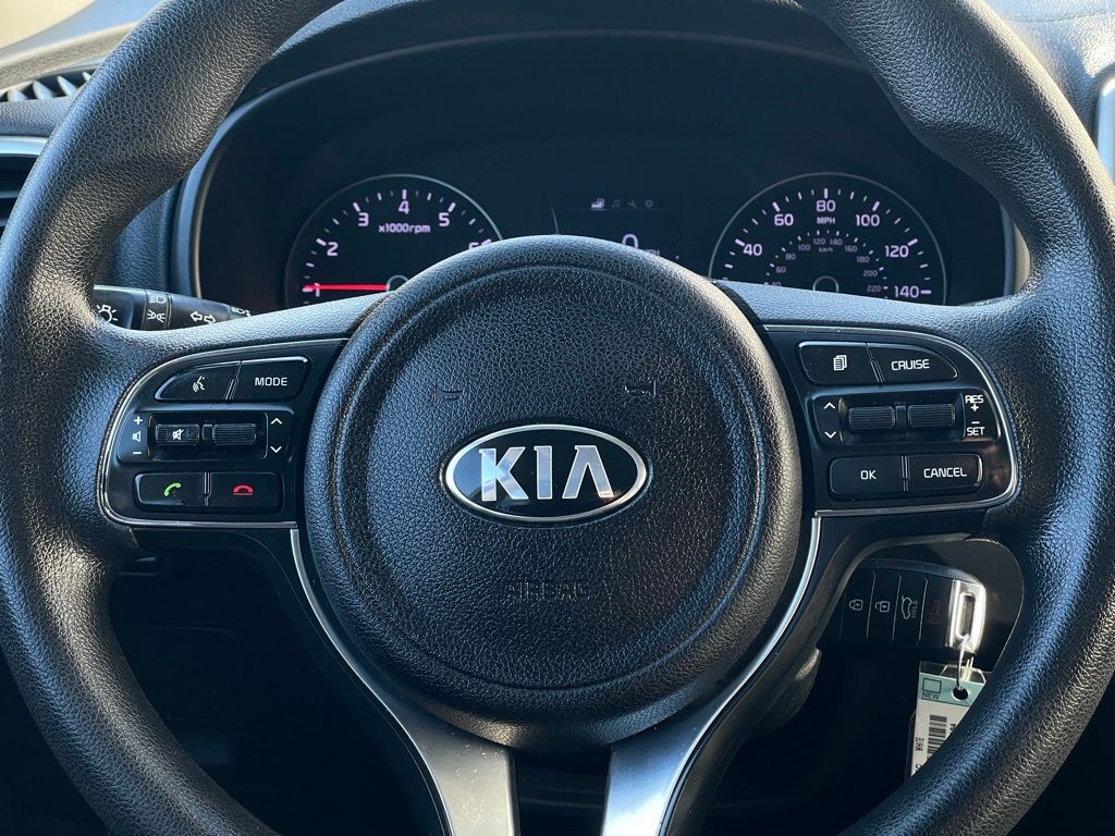 Thumbnail: 2017 Kia Sportage - 12