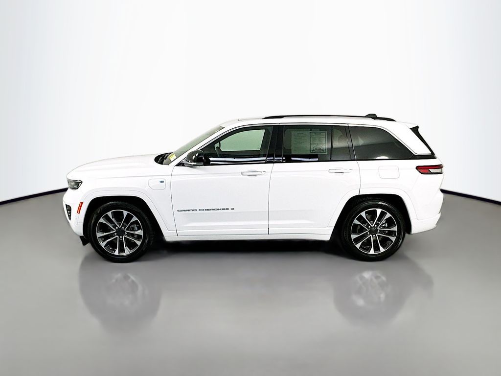 JeepGrand Cherokee4