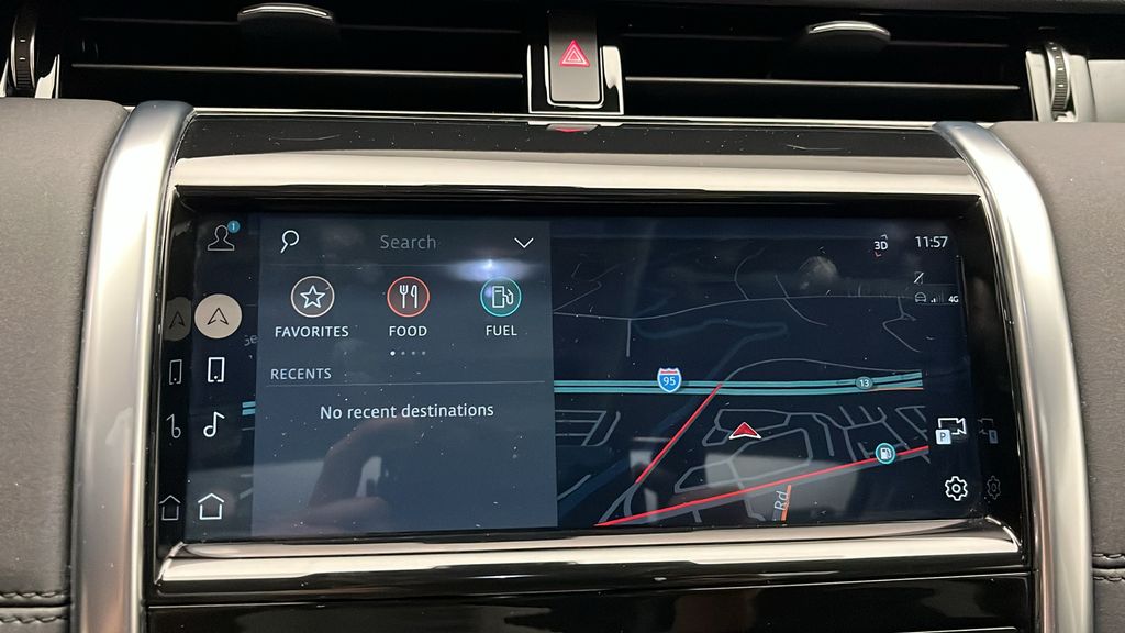 2023 Land Rover Discovery Sport S 17