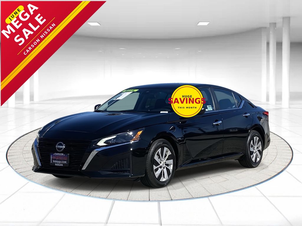 Super Black 2025 Nissan Altima 2.5 S FWD Sedan Front-Wheel Drive Continuously Variable Transmission