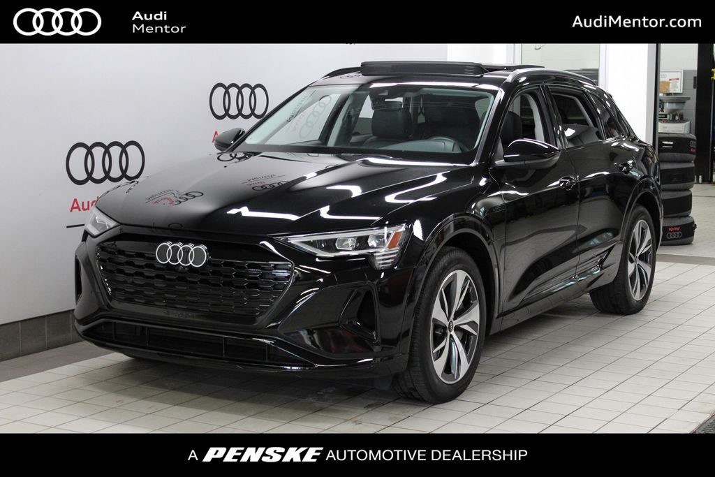 2024 Audi Q8 e-tron Premium -
                Mentor, OH