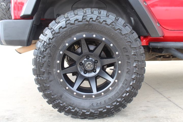 Used Car 2011 Jeep Wrangler  Unlimited Sport For Sale Under $15,000 In Georgetown, Texas